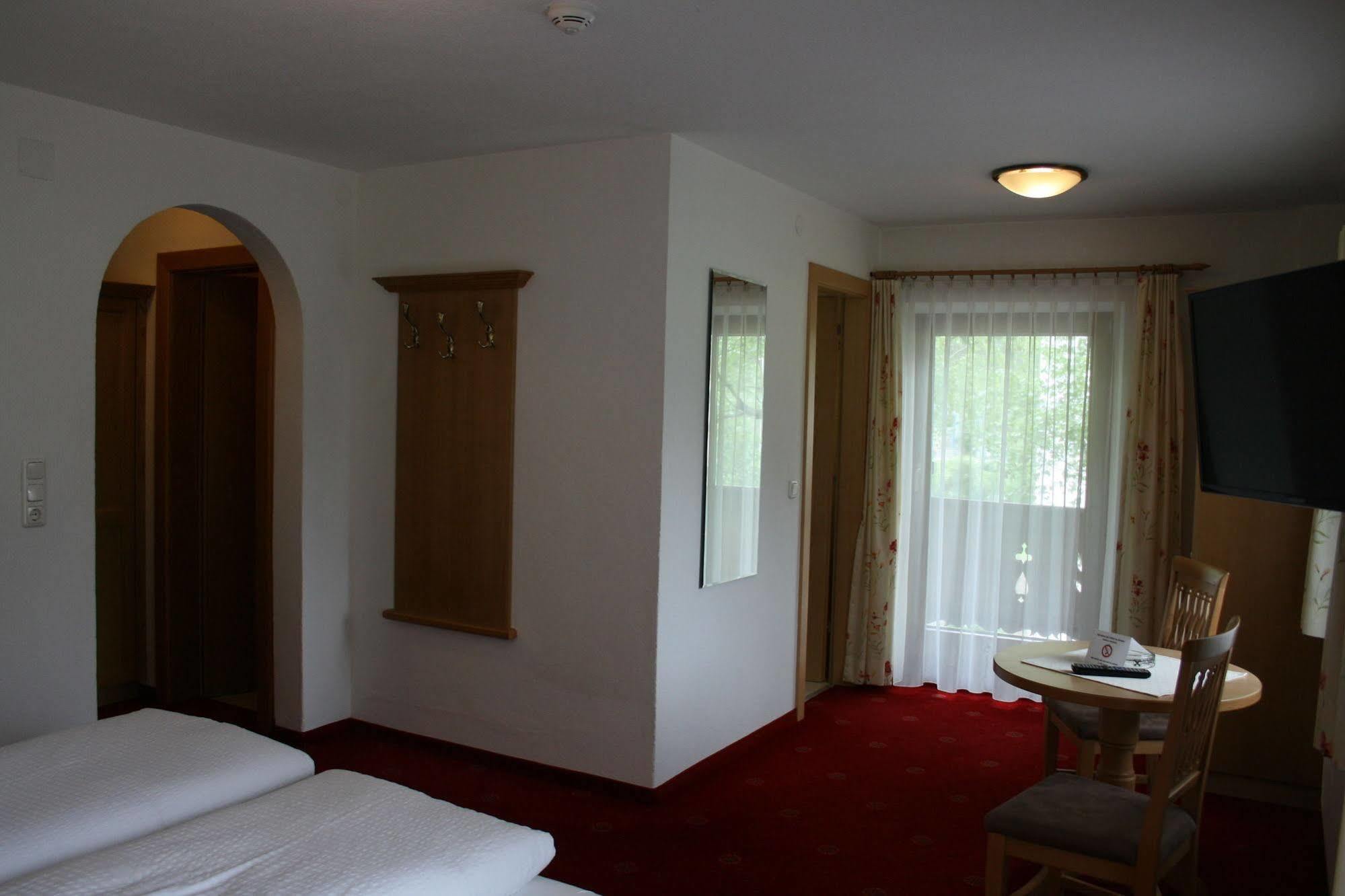 Pension Birkenhof Mayrhofen Dış mekan fotoğraf